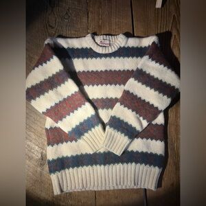 North country 100% pure virgin wool sweater- Cream, Brown, Blue/ large